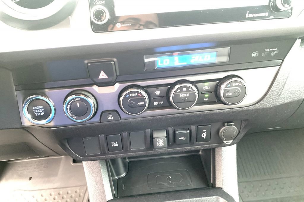 Used 2023 Toyota Tacoma TRD Sport image 24