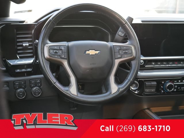 Used 2024 Chevrolet Silverado 2500 High Country w/ High Country Premium Package AWD/4WD image 41