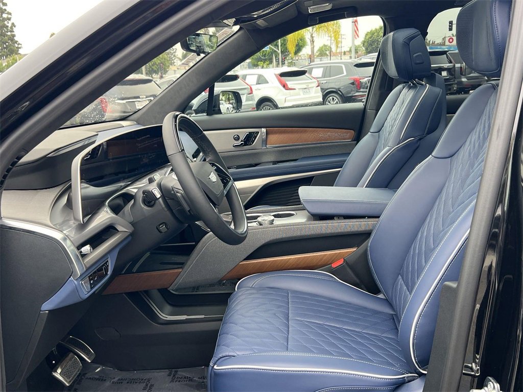 New 2026 Cadillac Vistiq Premium Luxury image 25