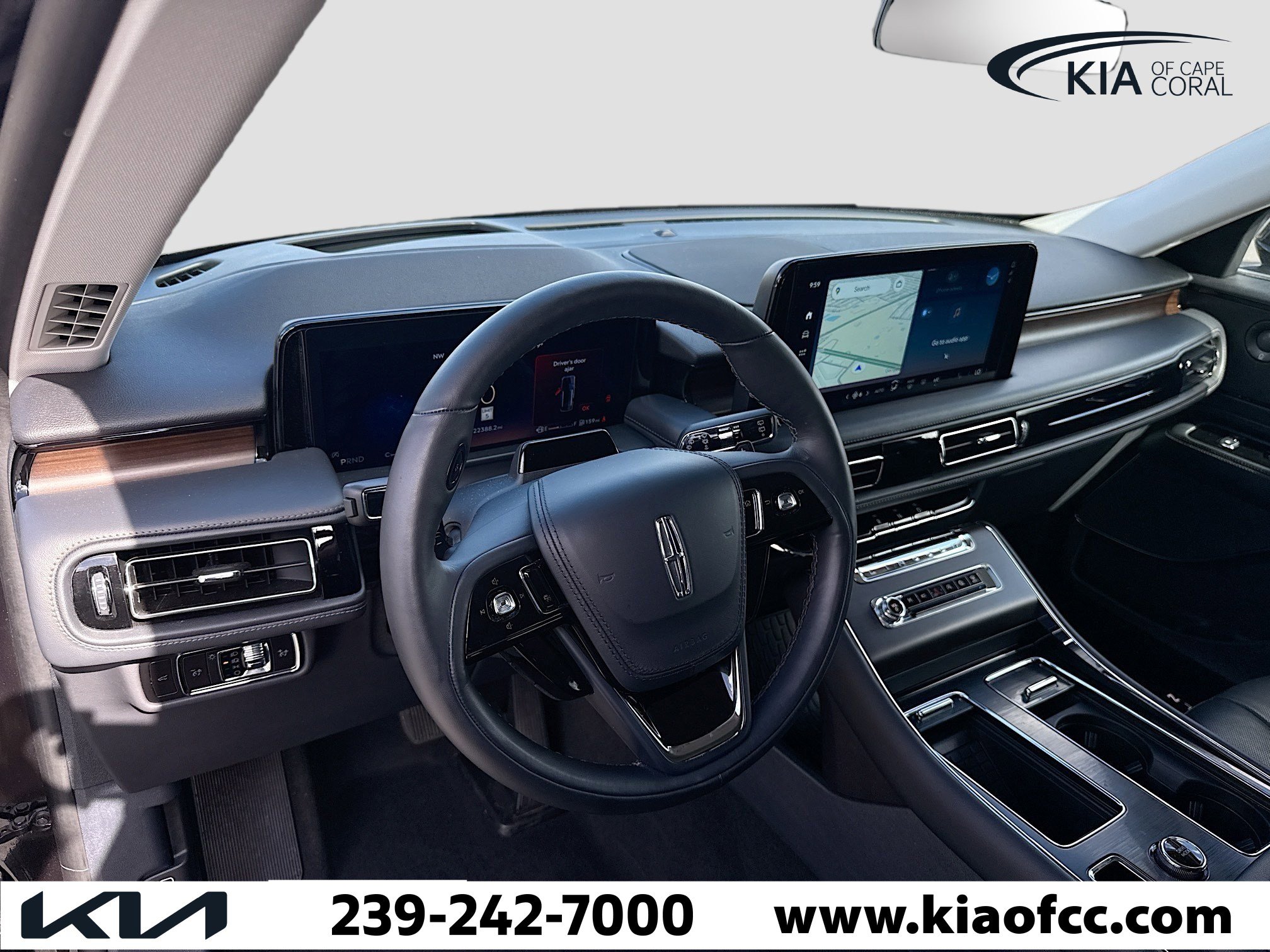 Used 2025 Lincoln Aviator Reserve image 26