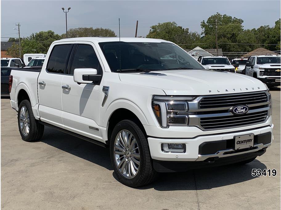 Used 2026 Ford F150 Platinum w/ Equipment Group 703A Plus AWD/4WD image 3