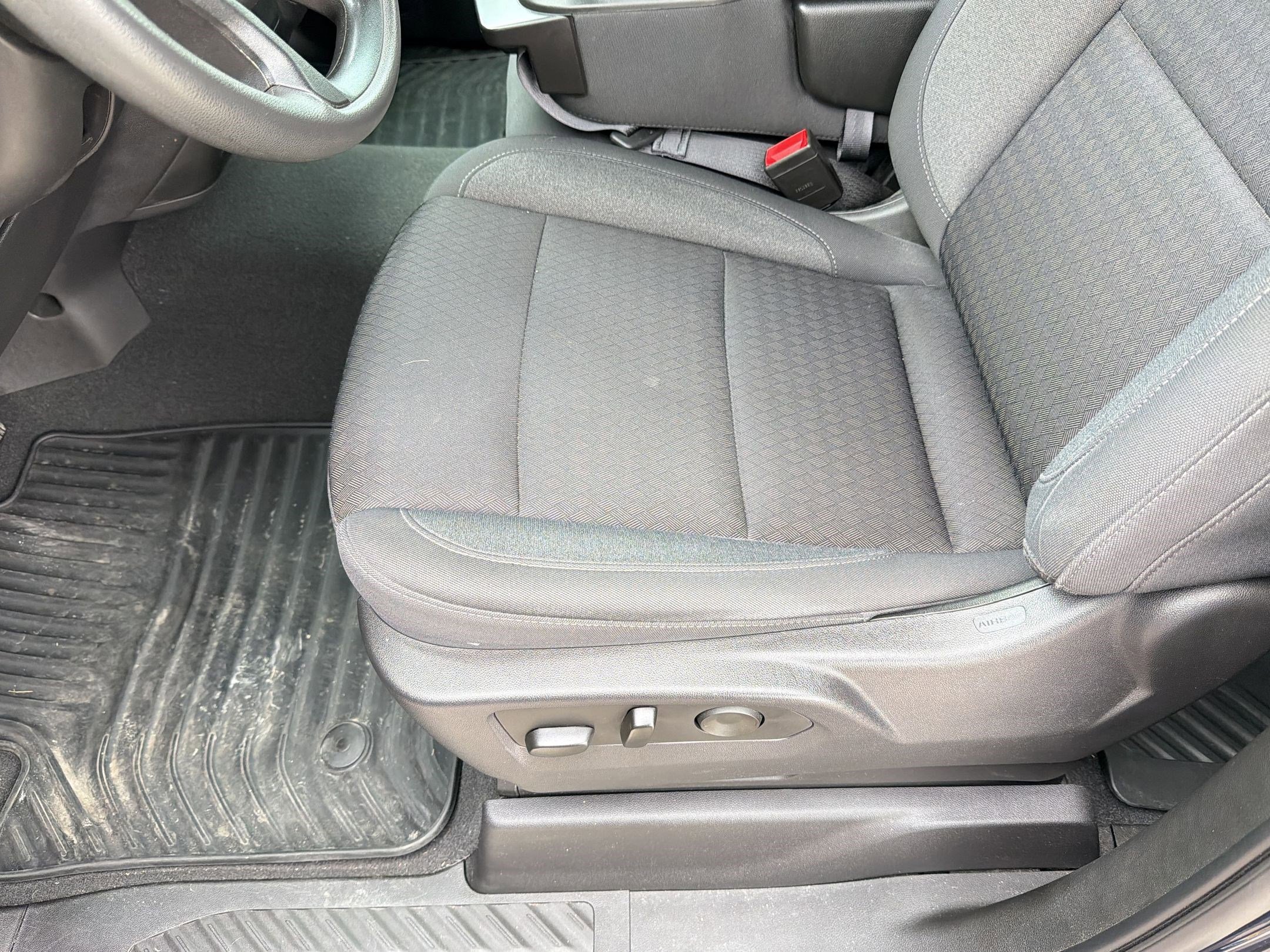 Used 2023 Chevrolet Silverado 1500 Custom RWD image 12