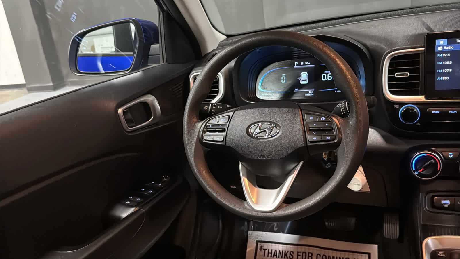 Used 2023 Hyundai Venue SE FWD image 22
