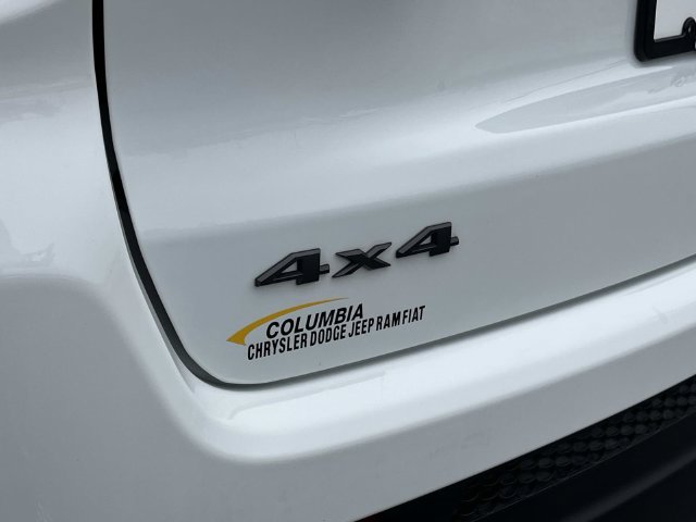 Used 2026 Jeep Compass Latitude AWD/4WD image 13