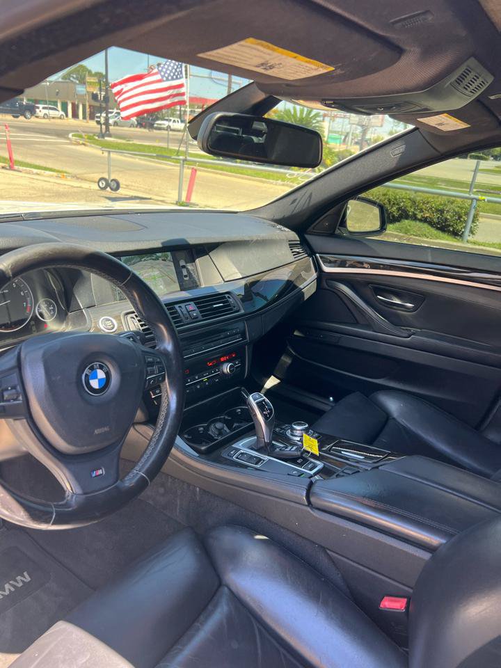 Used 2012 BMW 550i Sedan RWD image 9