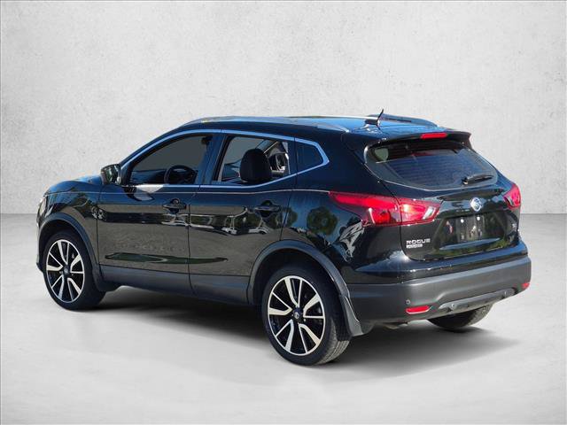 Used 2019 Nissan Rogue Sport SL FWD image 7