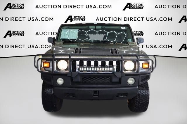 Used 2003 HUMMER H2 w/ Preferred Equipment Group image 3