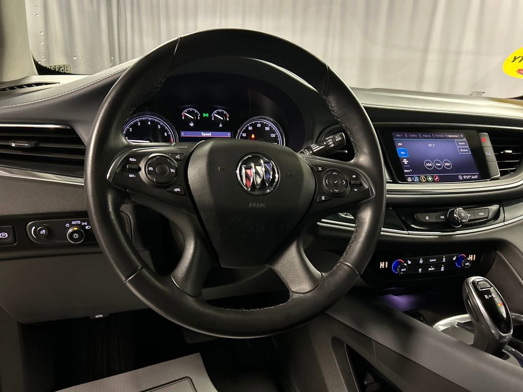 Used 2021 Buick Enclave Essence FWD image 15