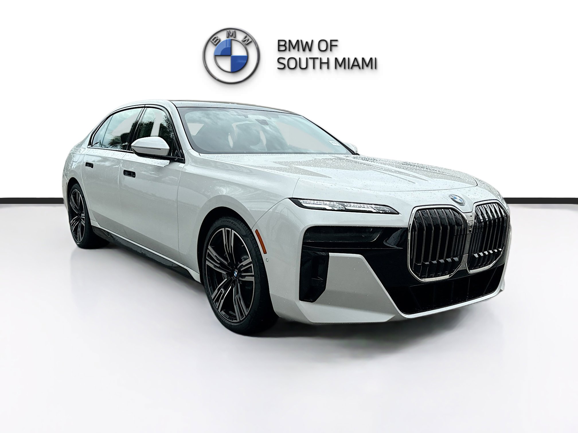New 2025 BMW 760i xDrive w/ Executive Package