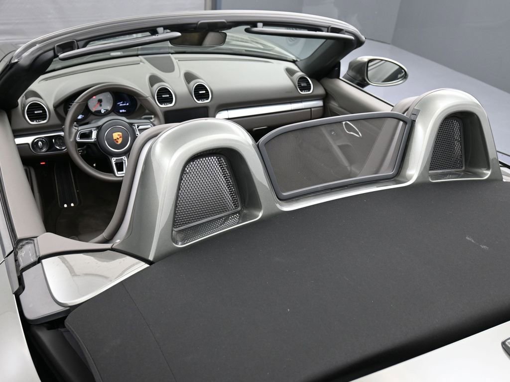 Certified 2021 Porsche 718 Boxster S image 30