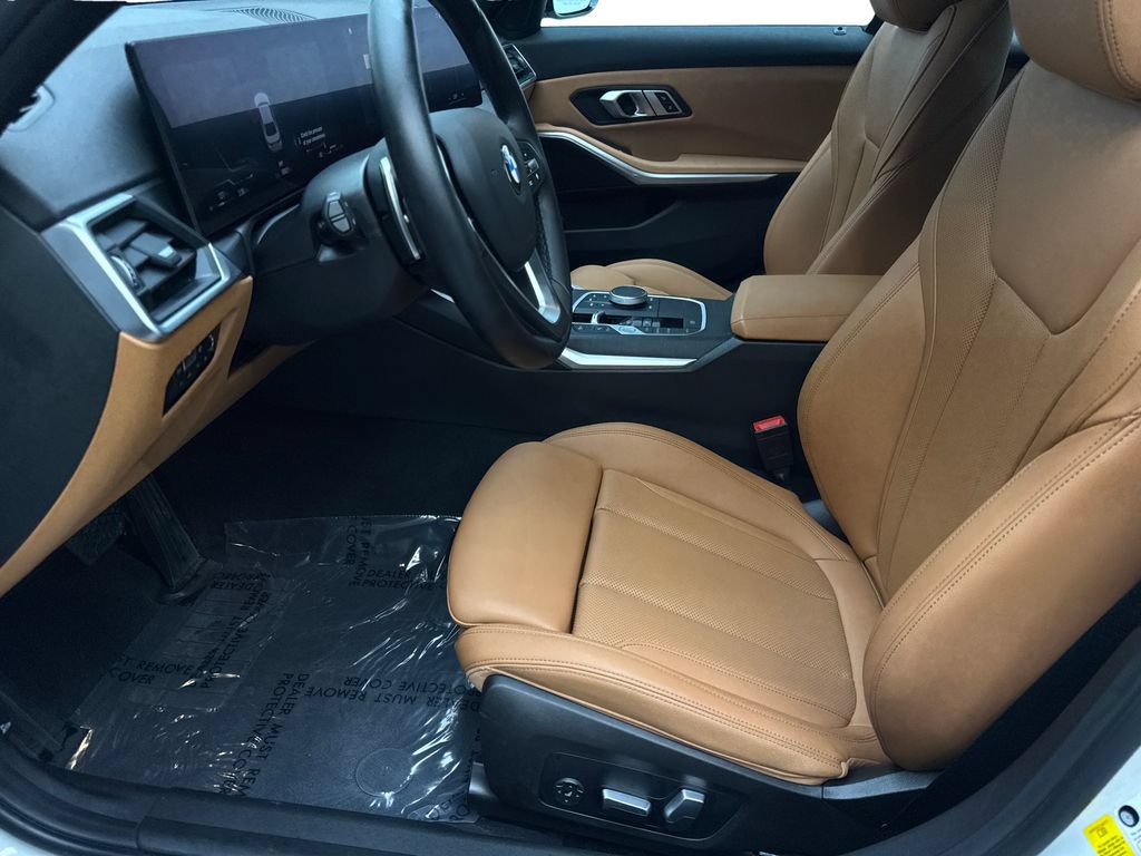 Used 2023 BMW 330i Sedan w/ Driving Assistance Package RWD image 26