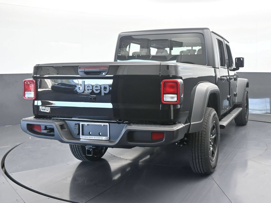 New 2026 Jeep Gladiator Sport AWD/4WD image 5