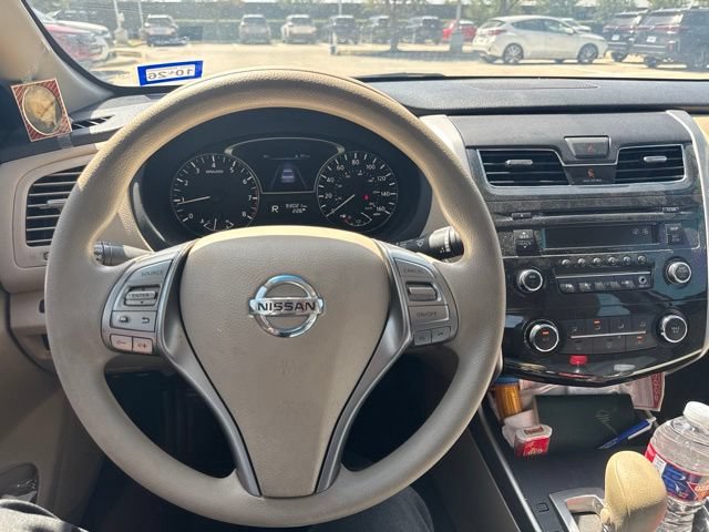 Used 2015 Nissan Altima 2.5 S w/ Power Driver Seat Package FWD image 10
