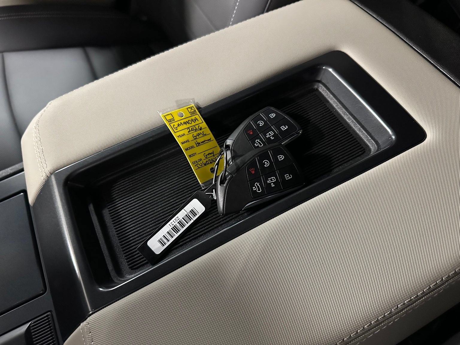 Used 2026 GMC Hummer EV SUV AWD/4WD image 39