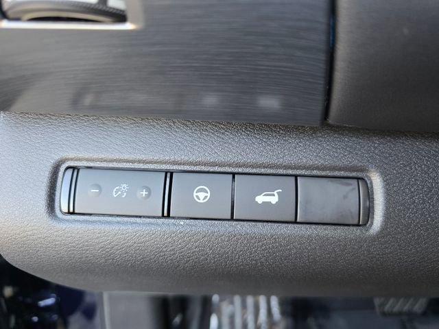 New 2026 Nissan Pathfinder SL image 23