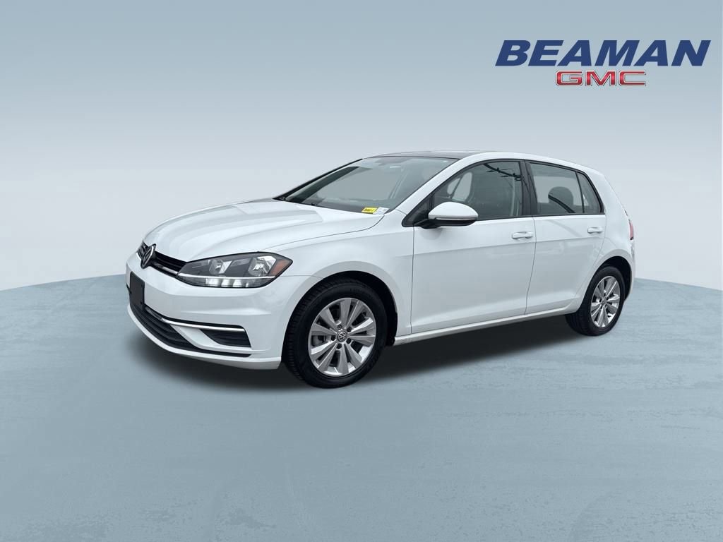 Used 2021 Volkswagen Golf 4-Door image 3