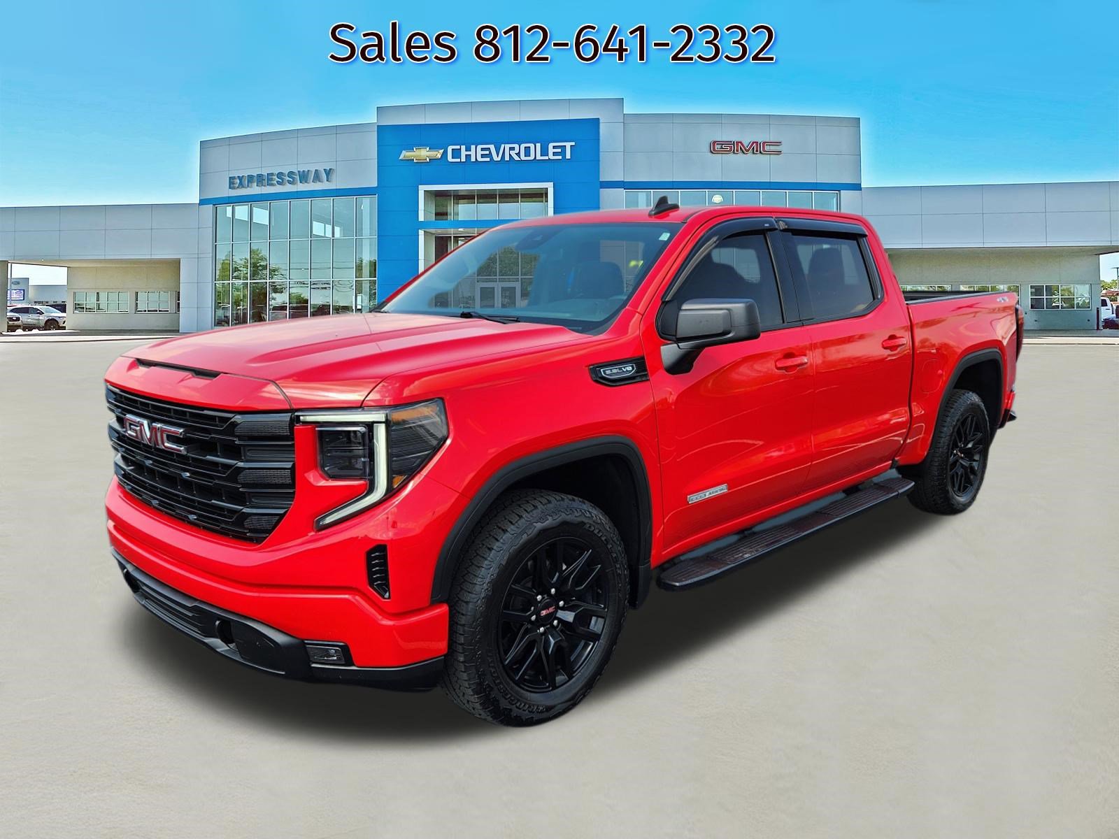 Used 2025 GMC Sierra 1500 Elevation w/ Preferred Package AWD/4WD image 3