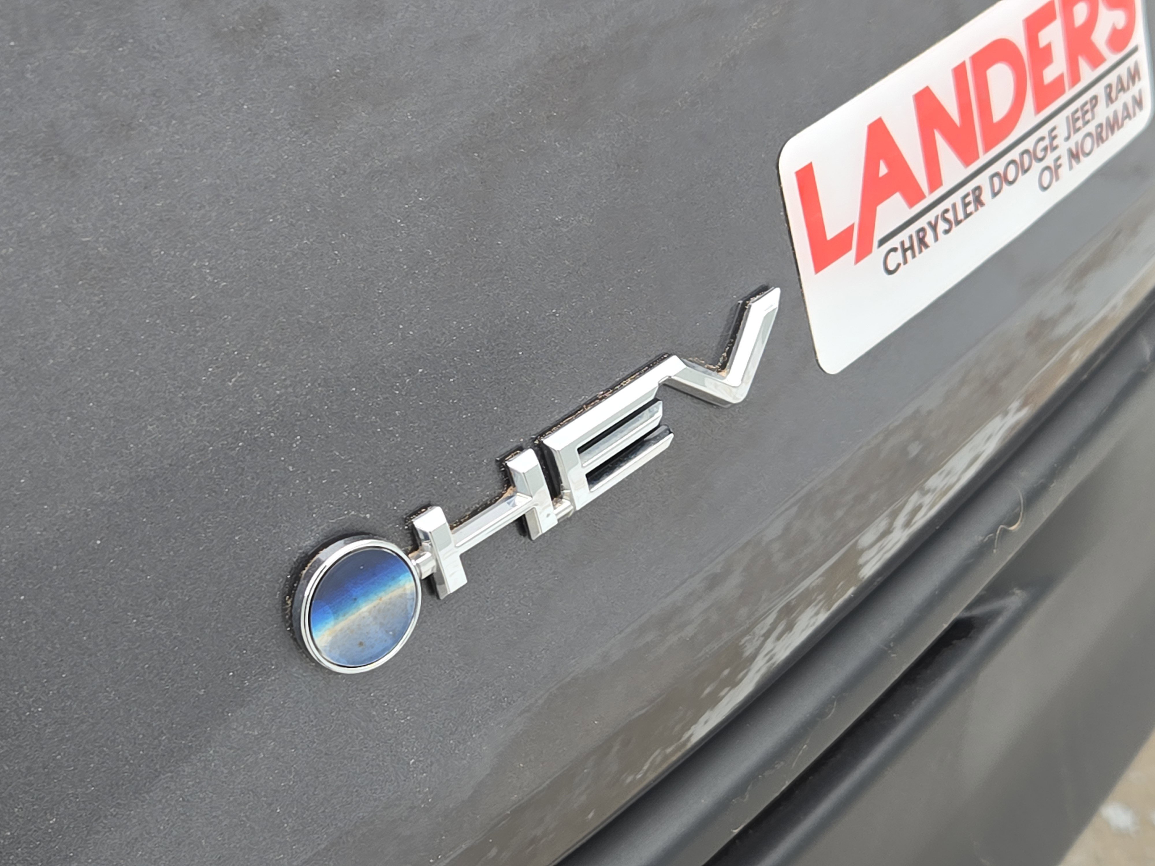 Used 2025 Toyota Sienna XLE image 14