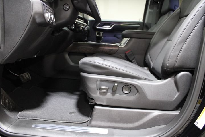 New 2026 GMC Sierra 1500 SLT w/ SLT Premium Plus Package AWD/4WD image 21