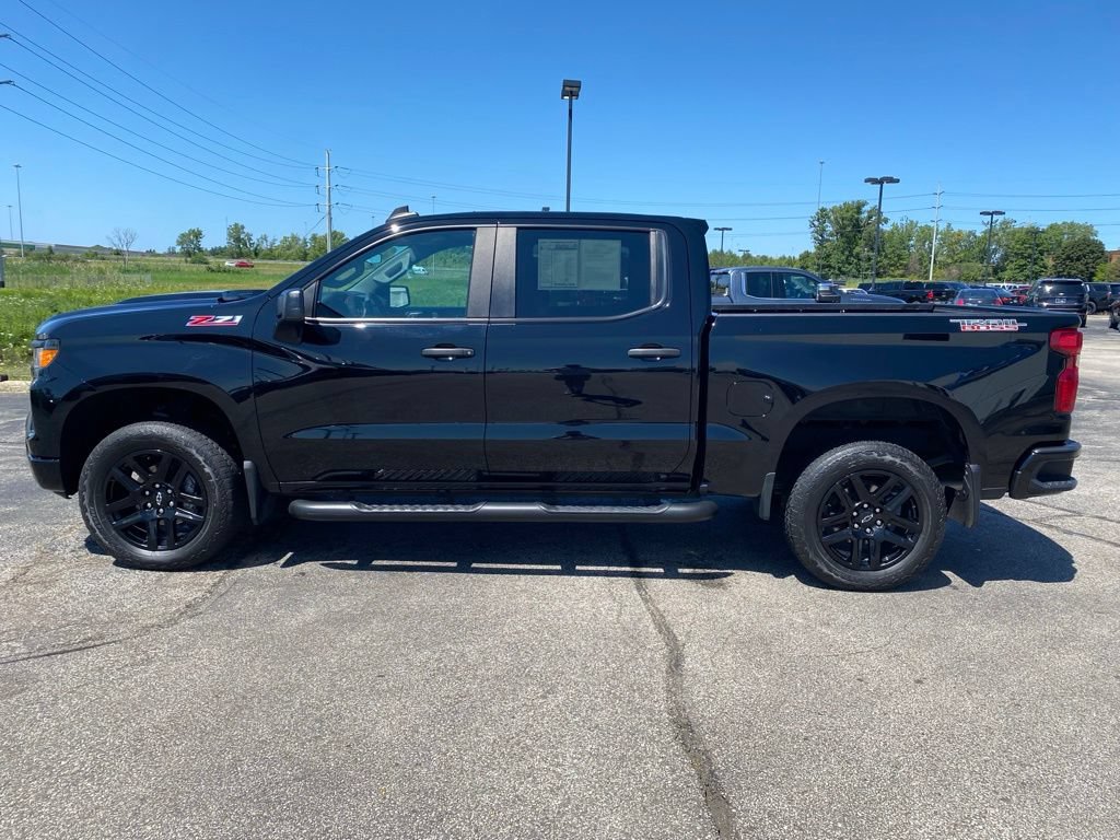 Certified 2023 Chevrolet Silverado 1500 Custom Trail Boss AWD/4WD image 4