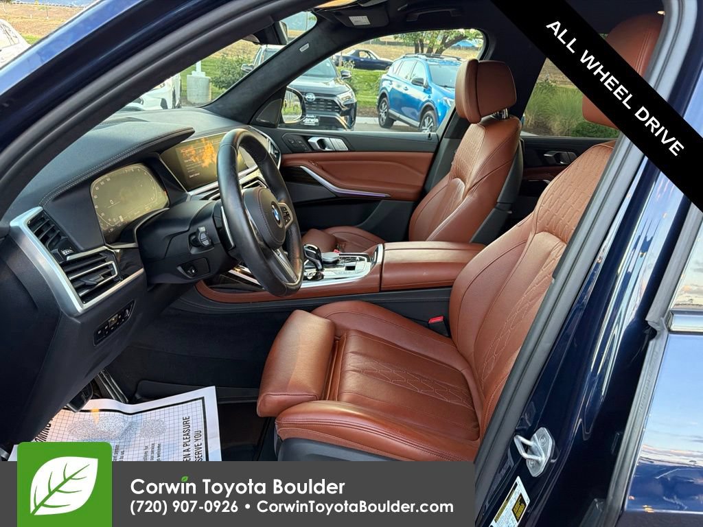 Used 2021 BMW X7 M50i w/ Cold Weather Package AWD/4WD image 24