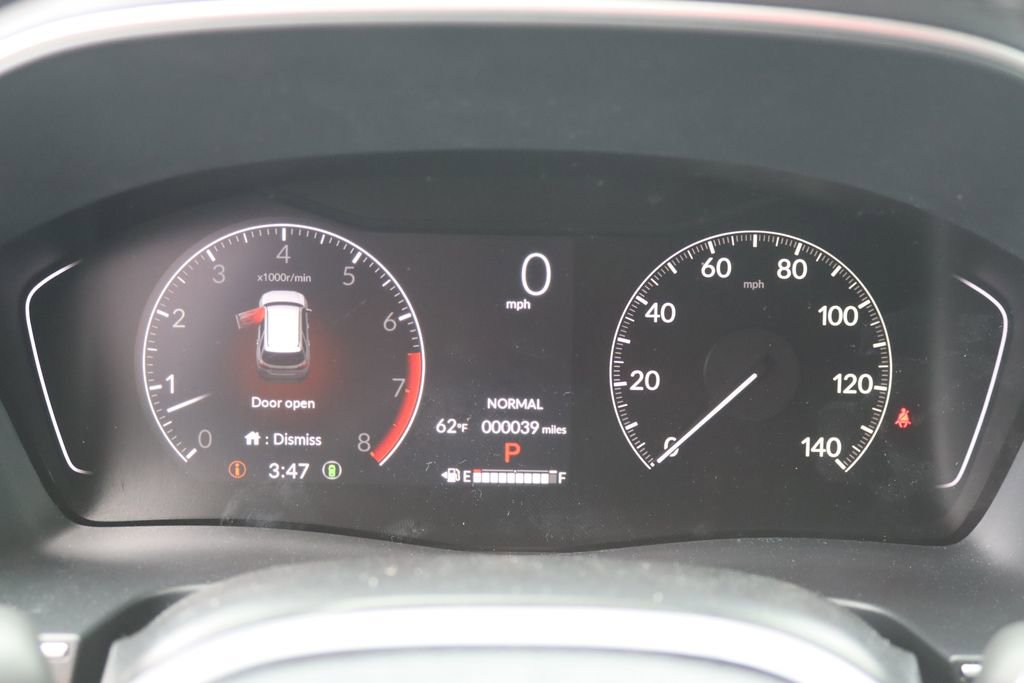 Certified 2025 Honda Pilot Touring image 37