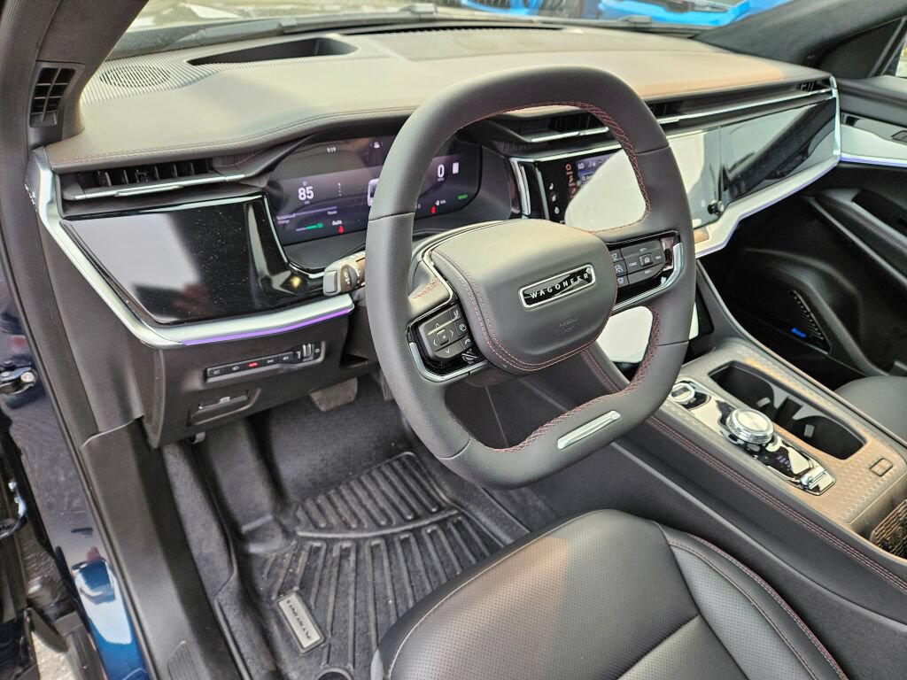 Used 2024 Jeep Wagoneer Launch Edition AWD/4WD image 18