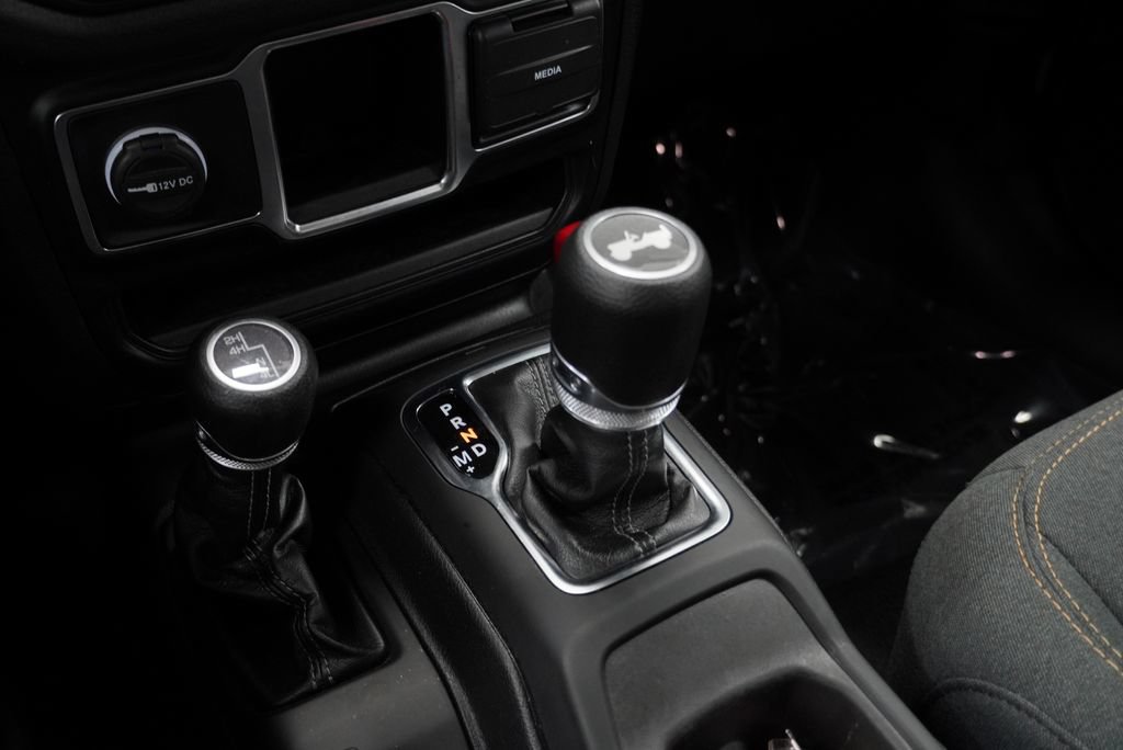 Certified 2024 Jeep Wrangler Unlimited Sport AWD/4WD image 37