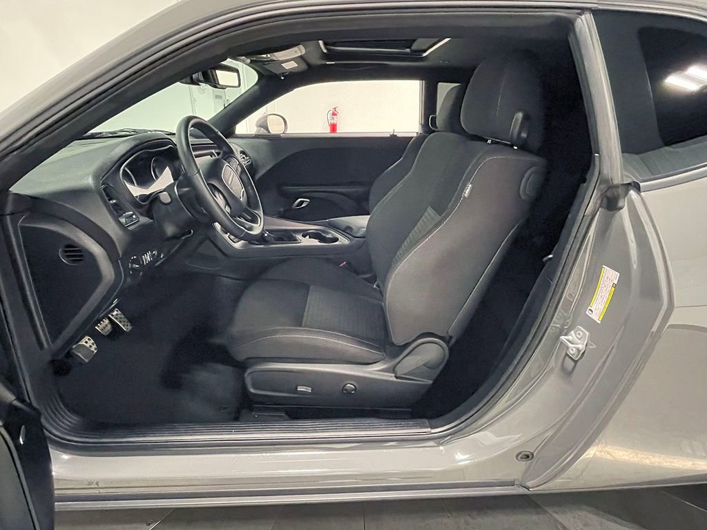 Used 2023 Dodge Challenger R/T image 57