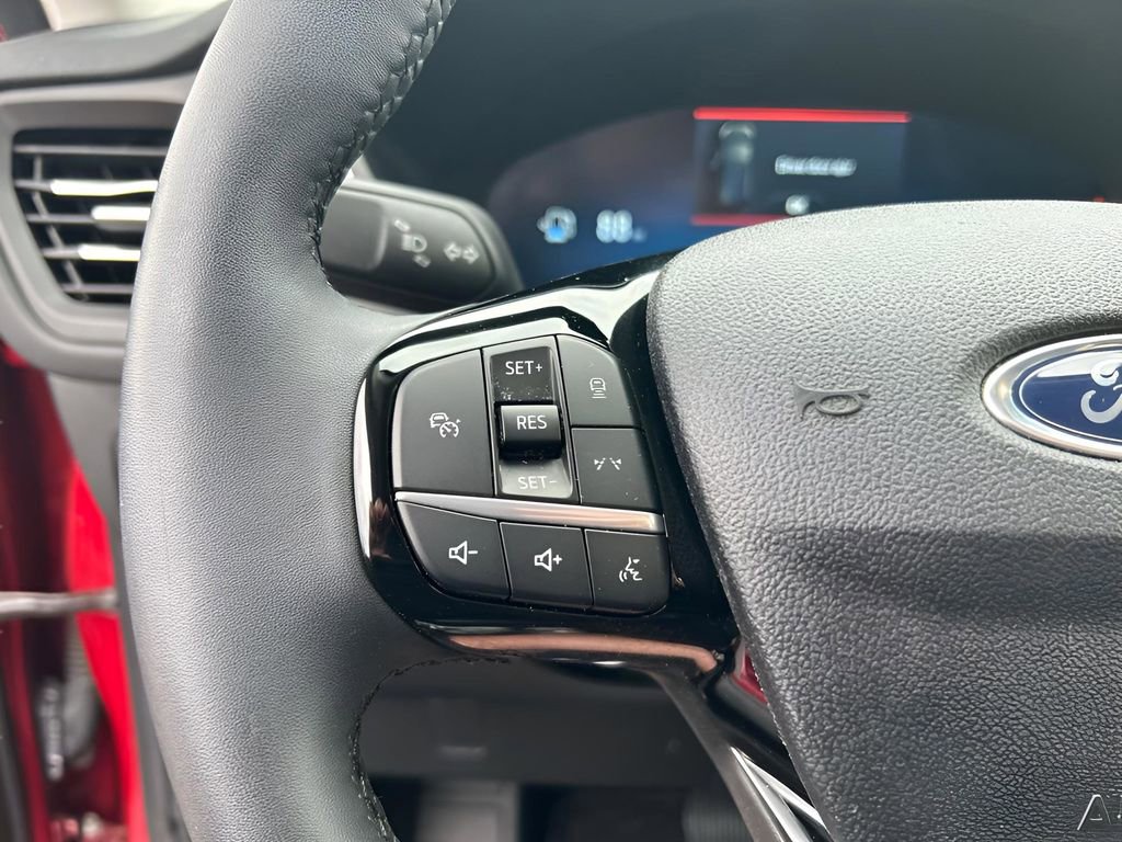 Certified 2023 Ford Escape Platinum AWD/4WD image 20