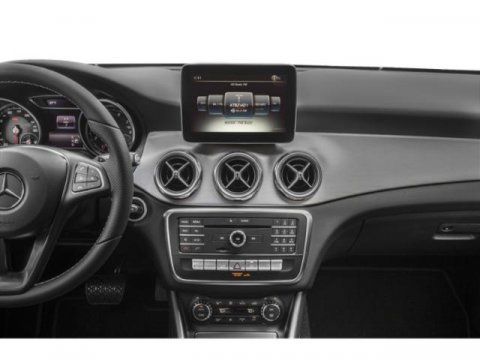 Used 2019 Mercedes-Benz GLA 250 4MATIC image 10