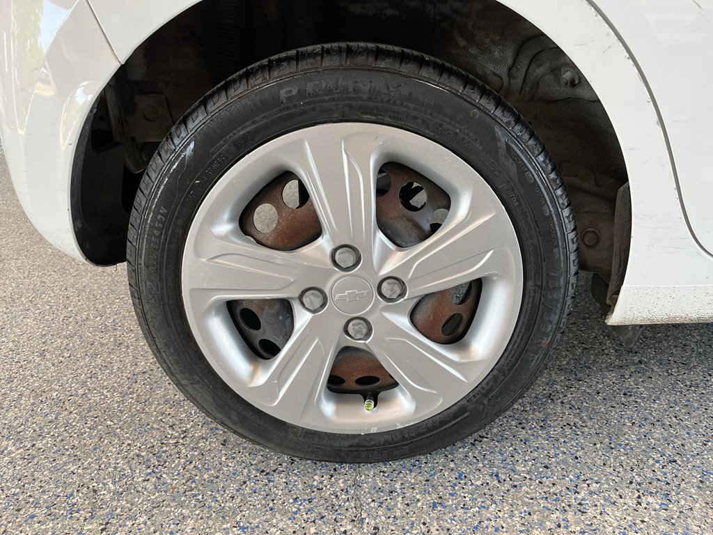 Used 2021 Chevrolet Spark LS FWD image 28