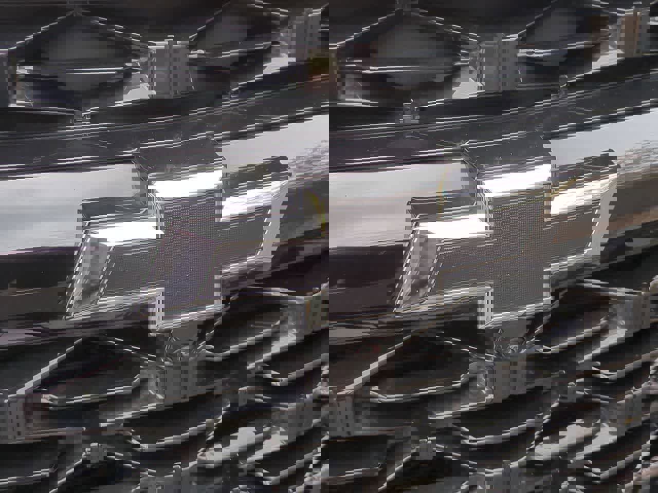 Used 2024 Chevrolet Traverse RS image 12