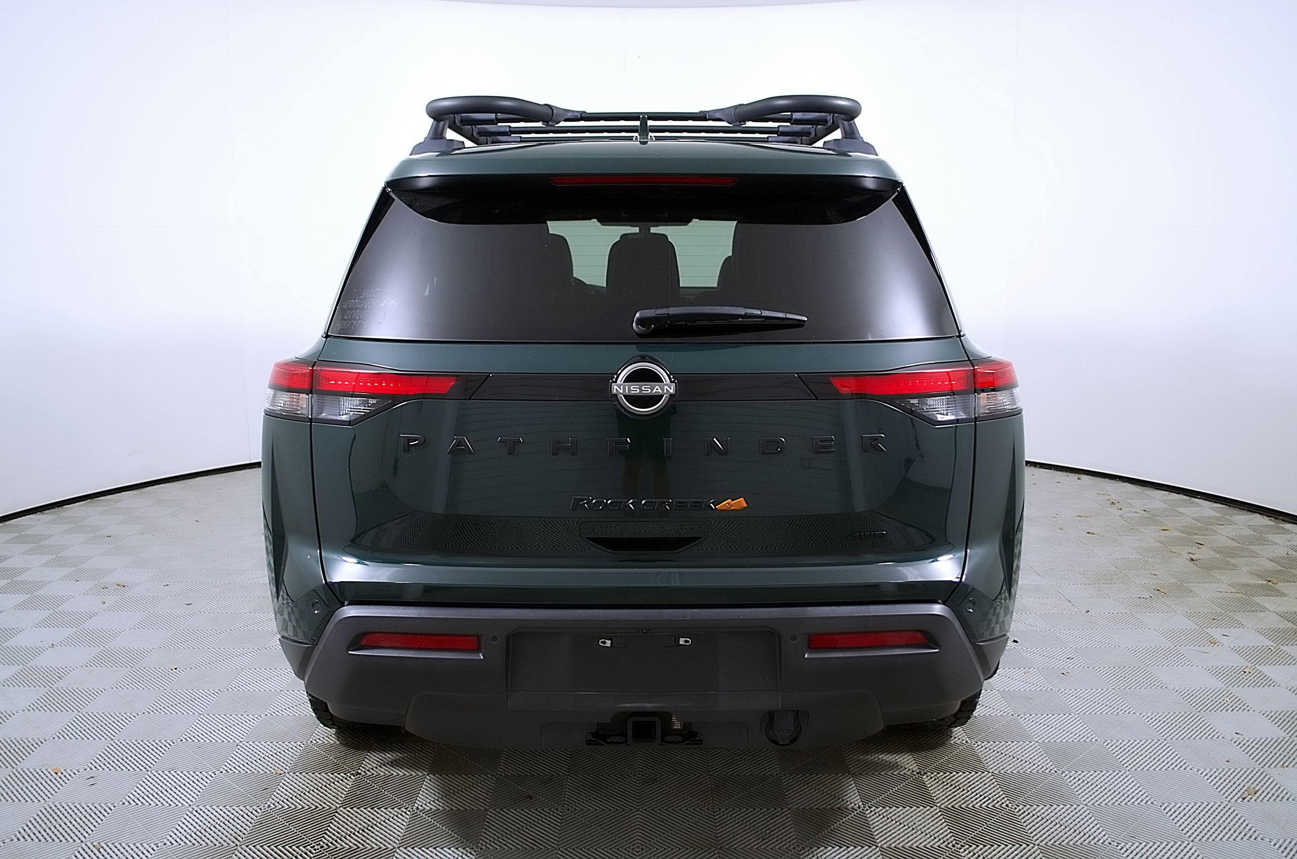 Used 2024 Nissan Pathfinder Rock Creek AWD/4WD image 9