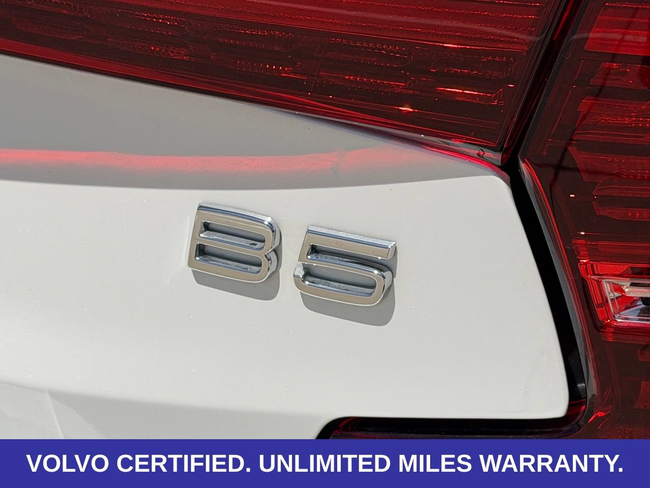 Certified 2024 Volvo S60 B5 Core w/ Climate Package FWD image 11