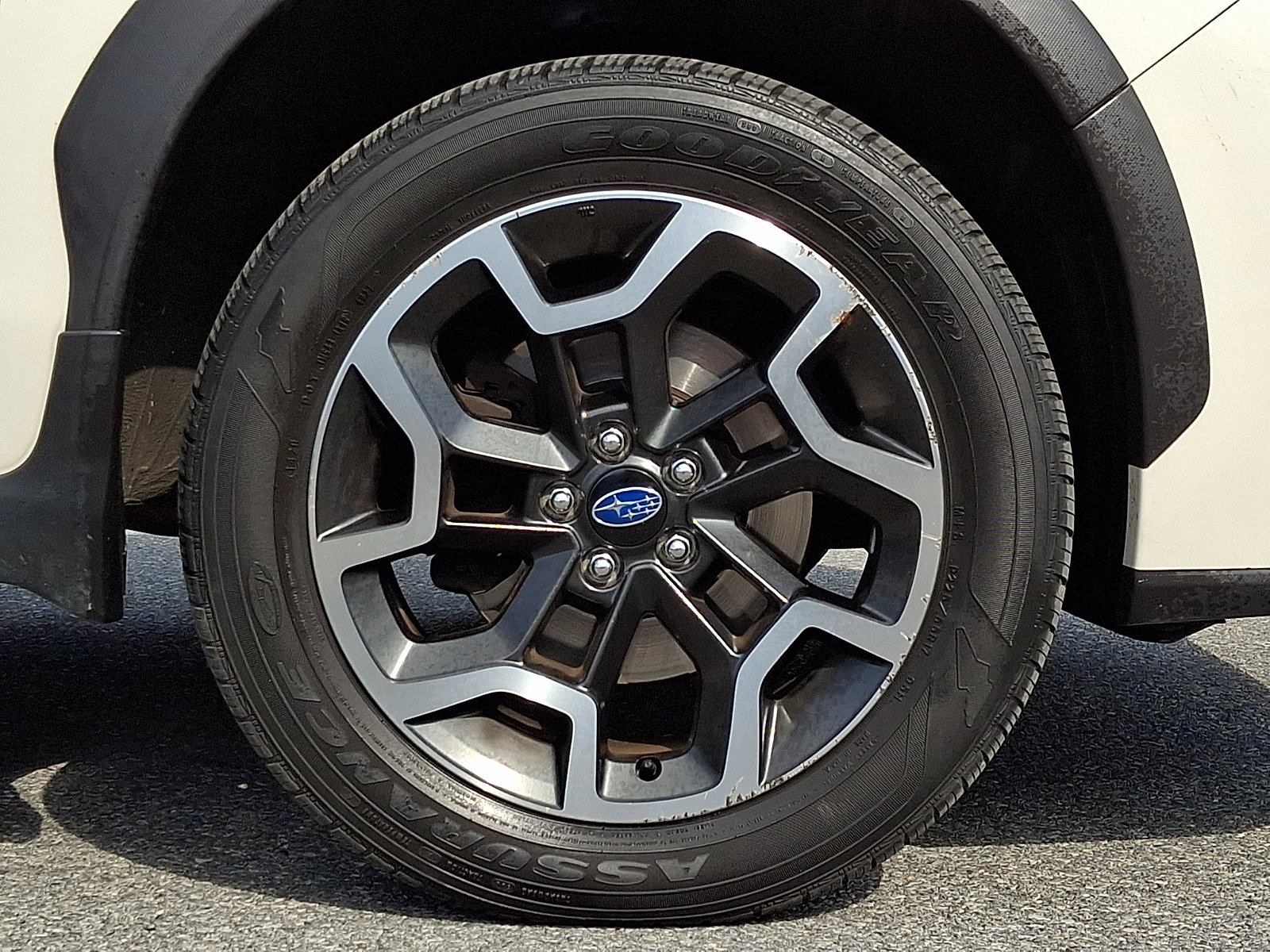 Used 2016 Subaru Crosstrek 2.0i AWD/4WD image 8