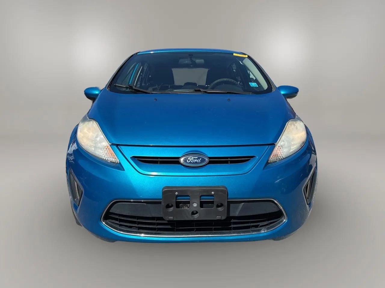 Used 2012 Ford Fiesta SE image 2