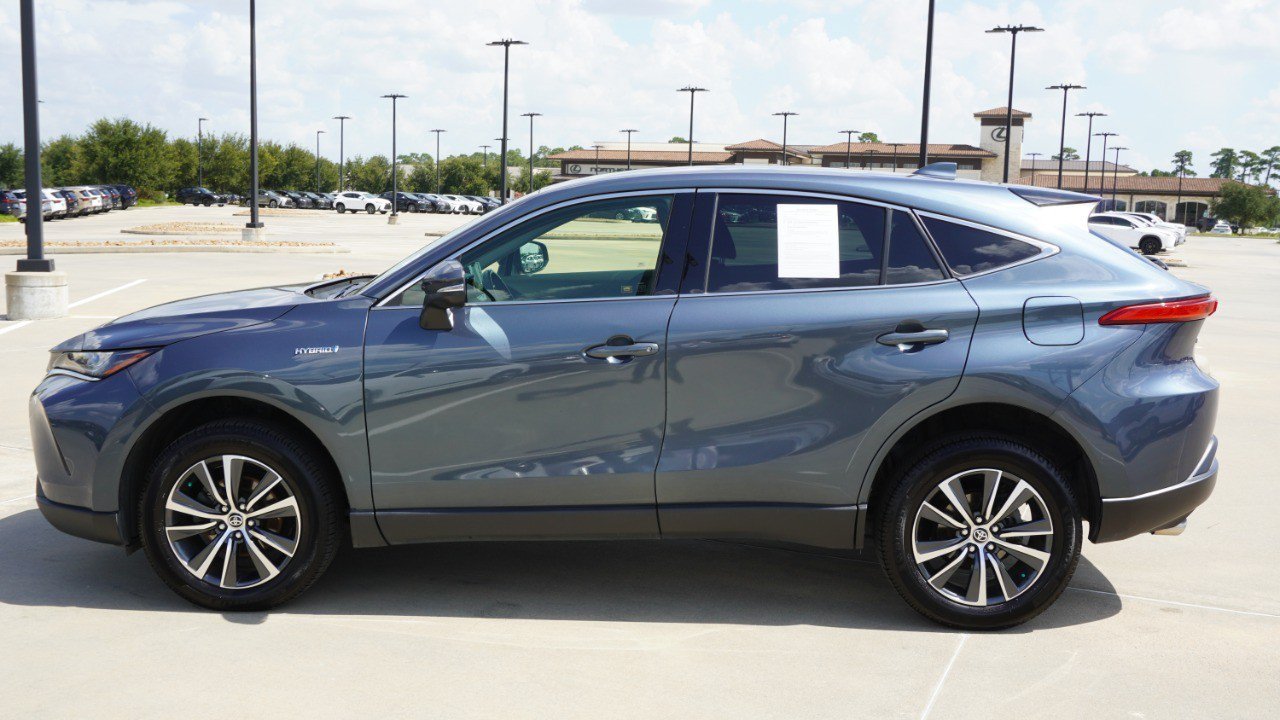 Used 2021 Toyota Venza LE w/ Carpet Mat Package (TMS) AWD/4WD image 5