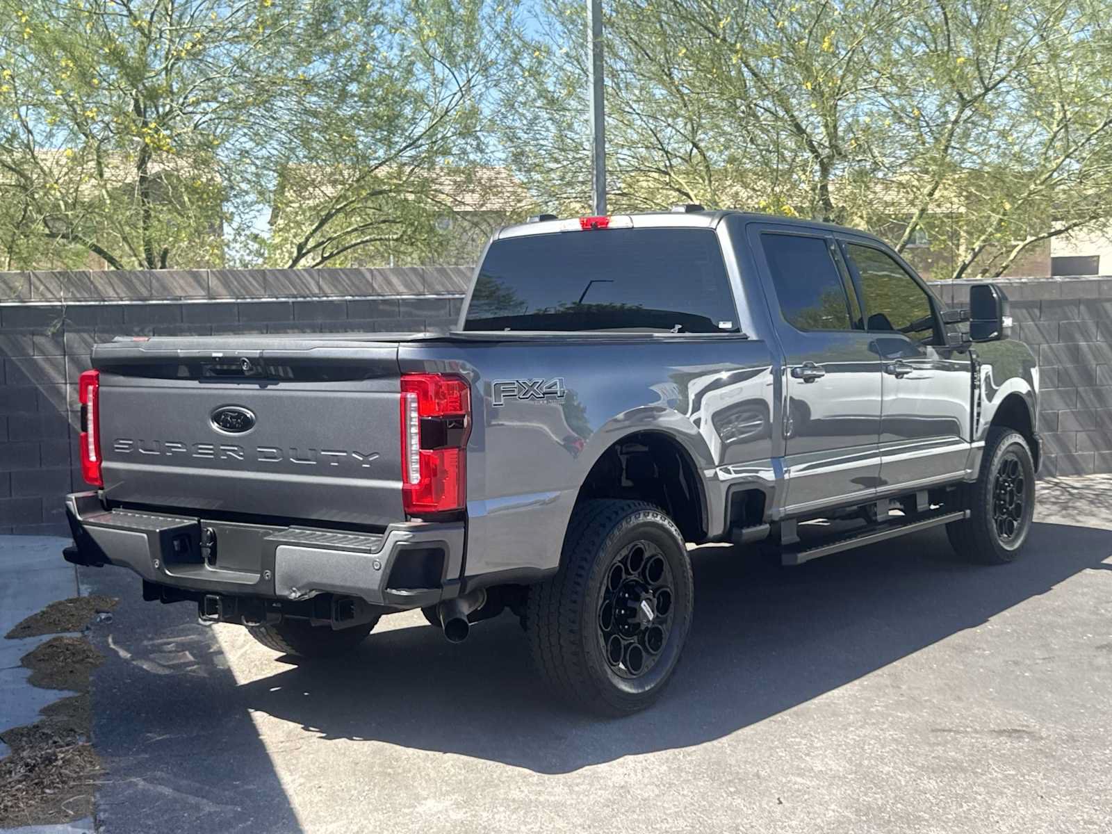 Used 2025 Ford F350 XLT w/ Black Appearance Package AWD/4WD image 8