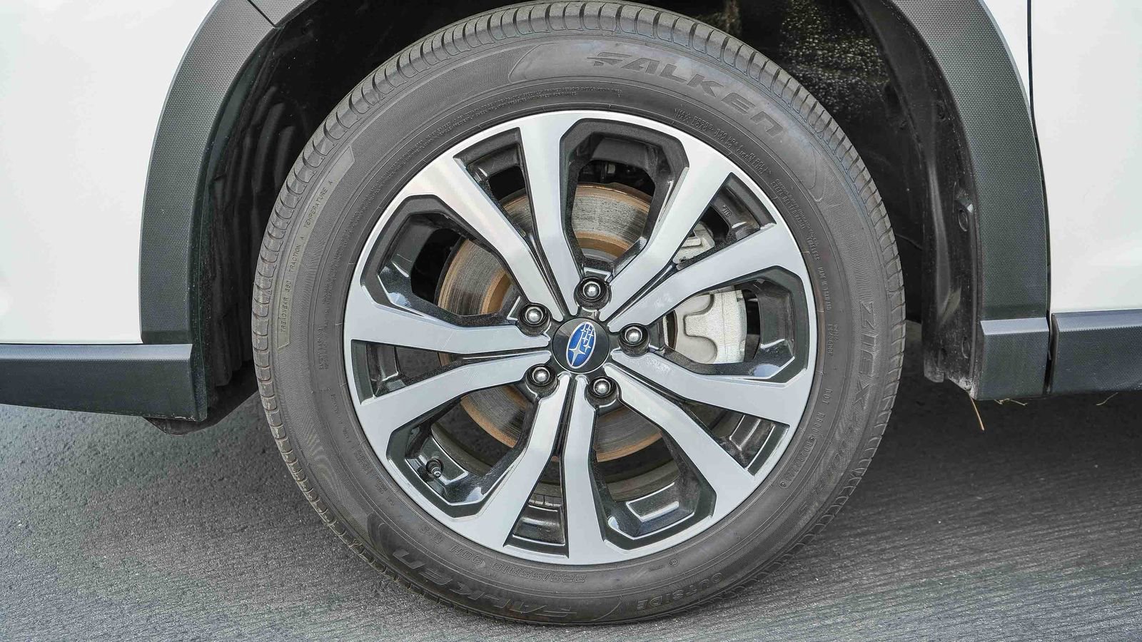 Used 2024 Subaru Forester Limited image 11