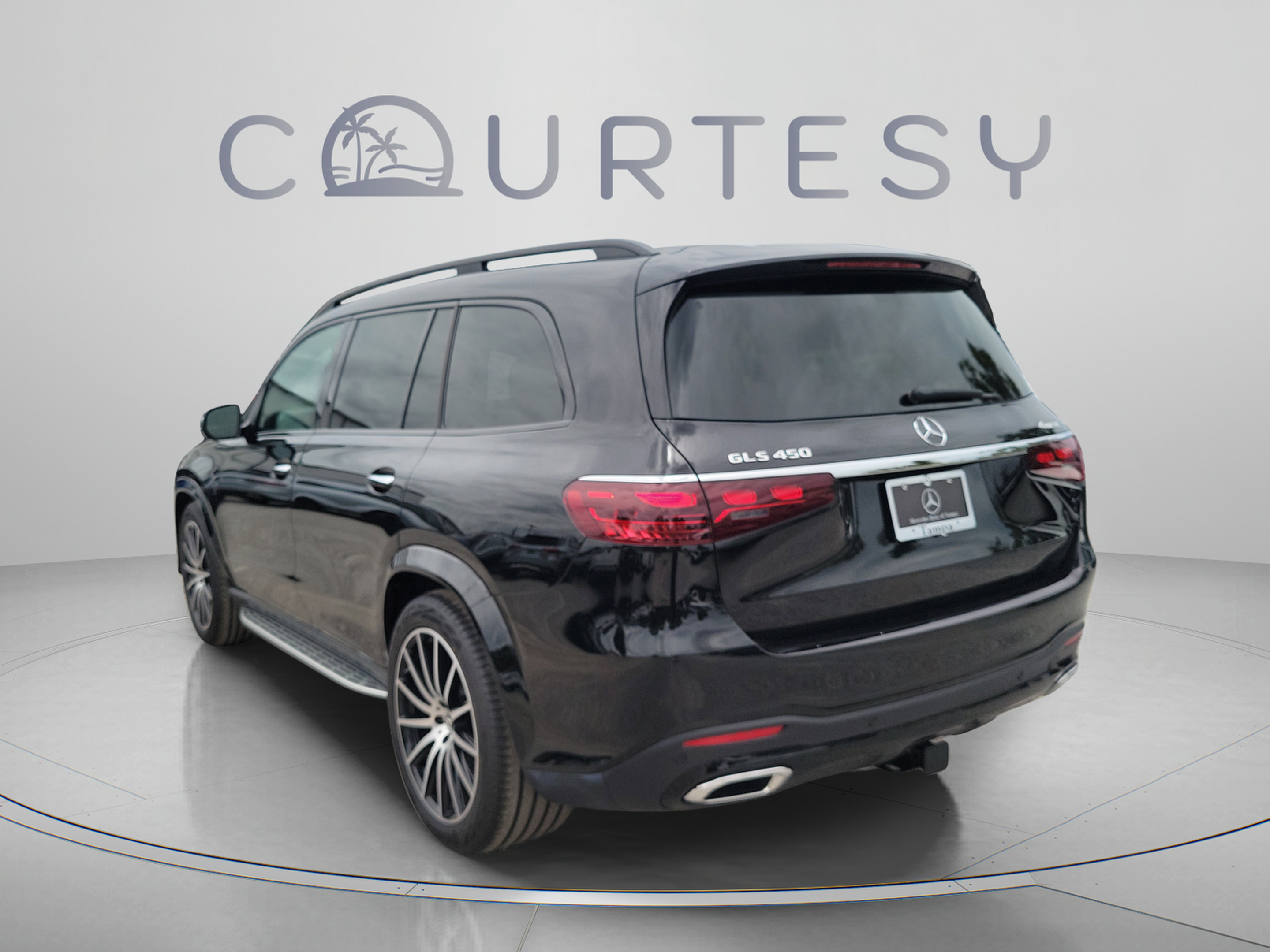 New 2026 Mercedes-Benz GLS 450 4MATIC image 2