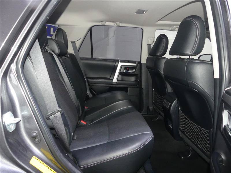 Used 2020 Toyota 4Runner Limited AWD/4WD image 28