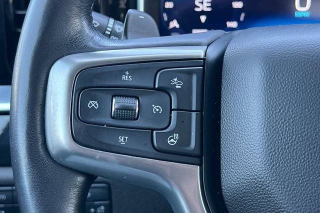 Used 2022 Chevrolet Silverado 1500 LT AWD/4WD image 31