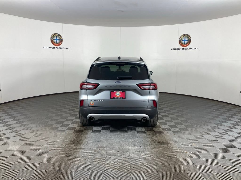 Used 2024 Ford Escape Platinum AWD/4WD image 21