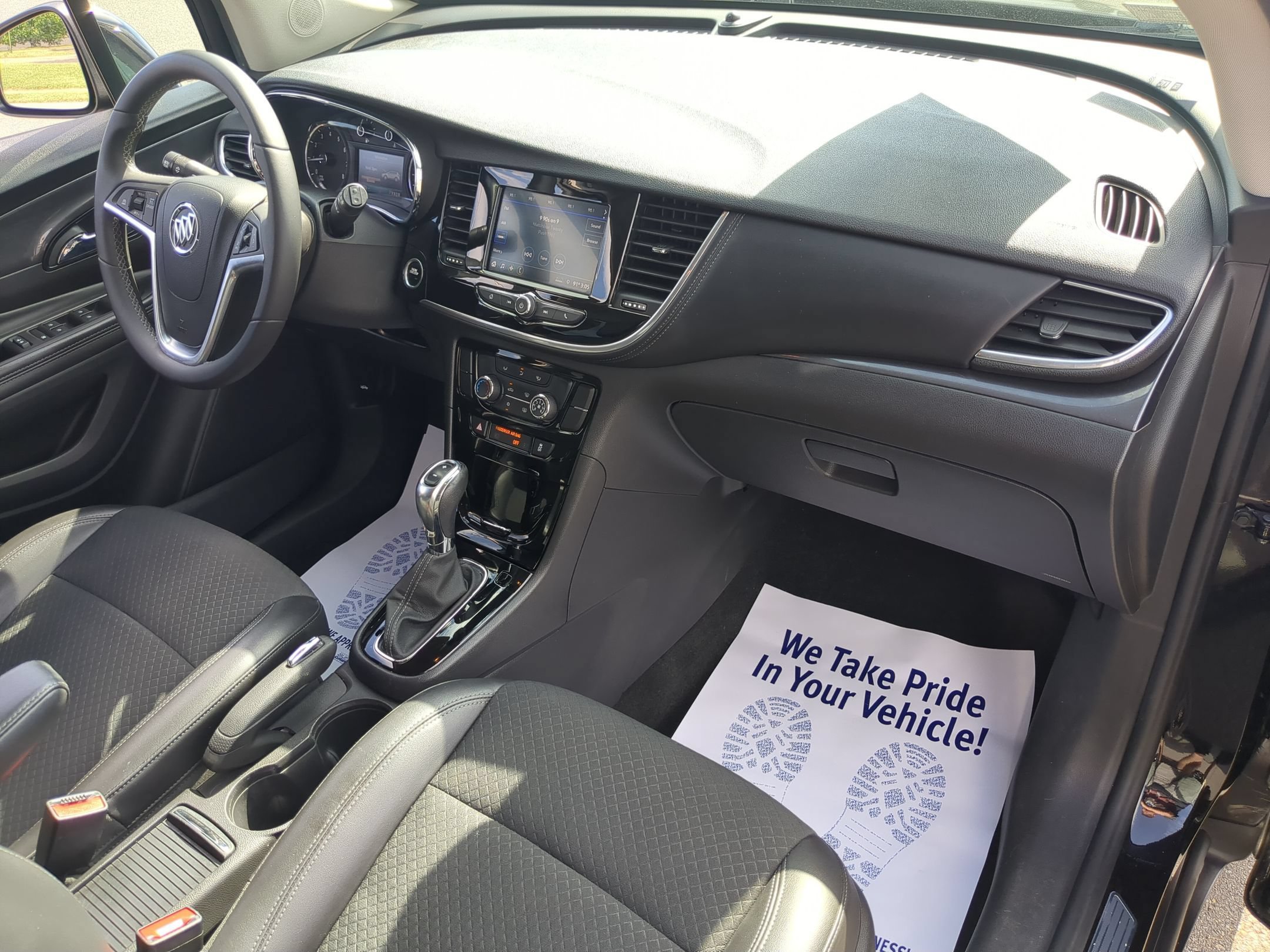Certified 2022 Buick Encore Preferred w/ Safety Package AWD/4WD image 26