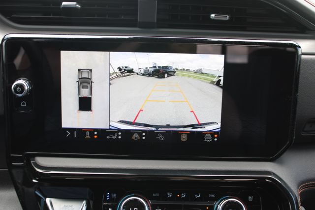 Used 2025 GMC Sierra 1500 AT4 w/ AT4 Premium Package AWD/4WD image 25