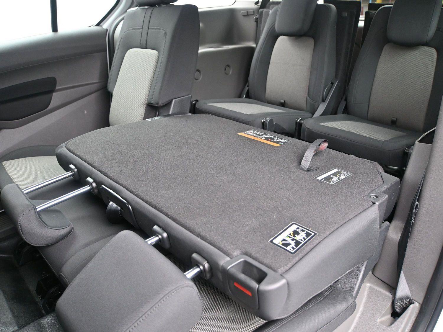 Used 2022 Ford Transit Connect XL image 10