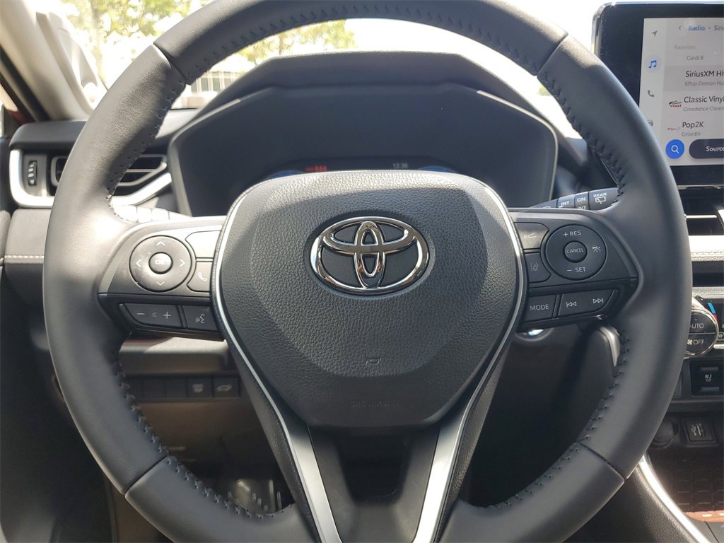 Used 2023 Toyota RAV4 Limited image 22