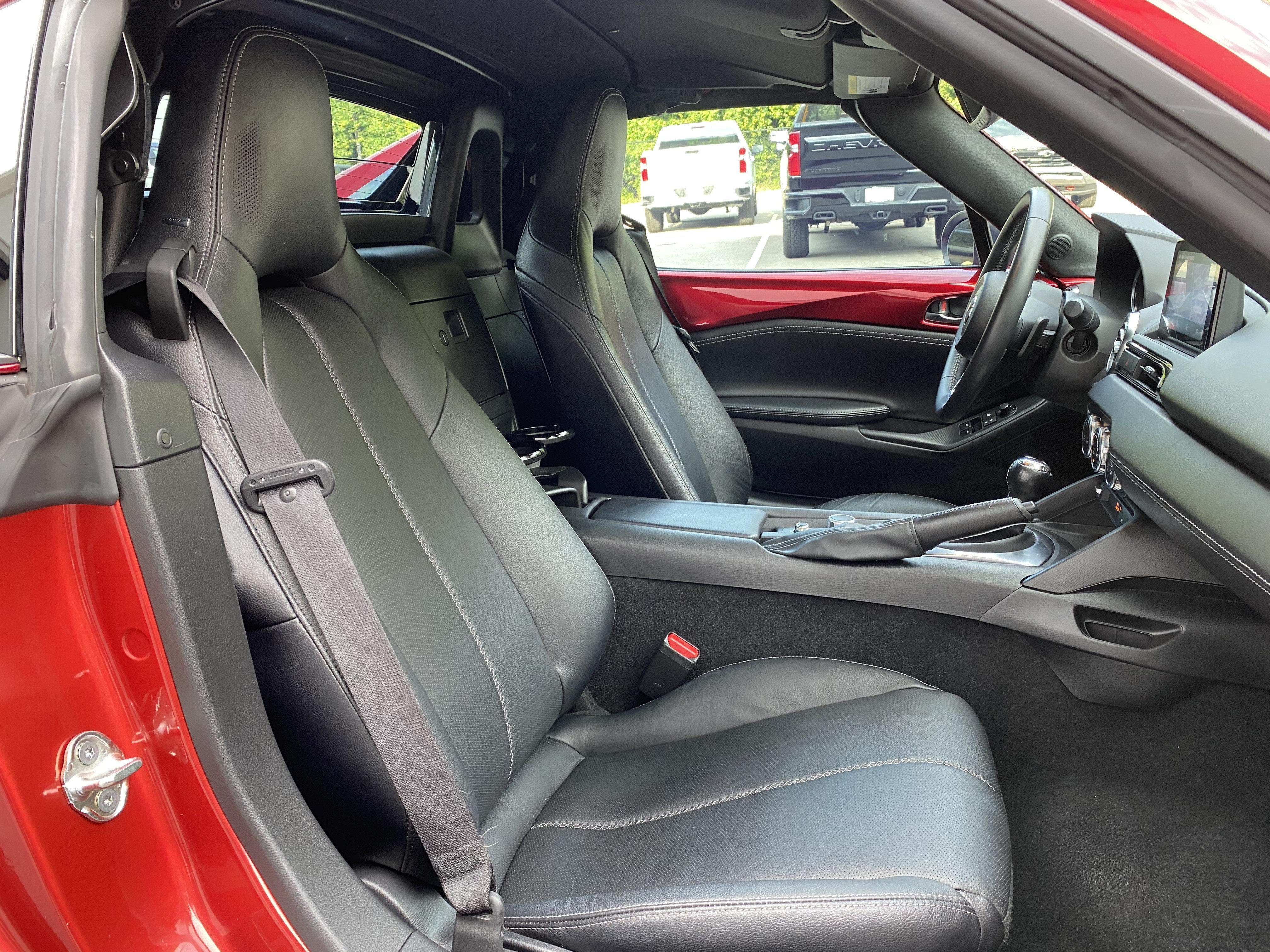 Used 2022 MAZDA MX-5 Miata RF Grand Touring RWD image 31