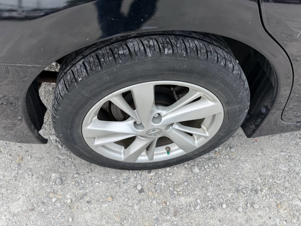 Used 2013 Nissan Altima 2.5 SV FWD image 11